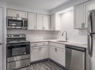 Randall House Apartments, Cleveland, OH 44126