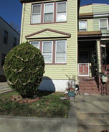 2nd image of 125-19 Hillside Avenue