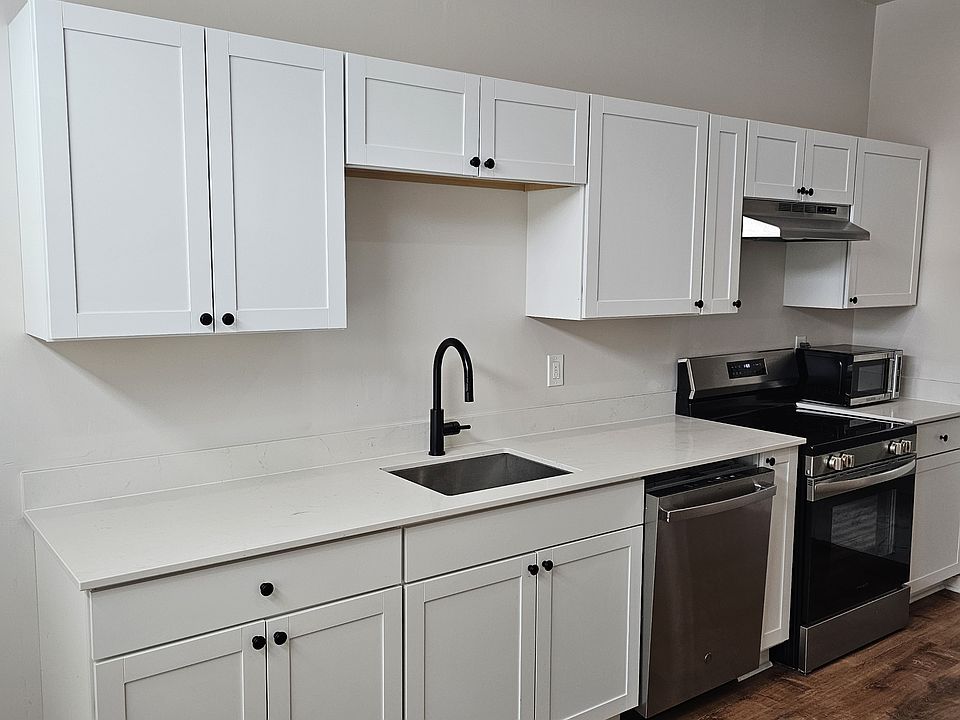 1st image of 847 Central Ave #2