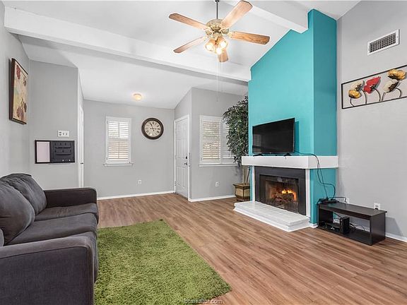 4th image of 2800 Longmire Dr APT 27