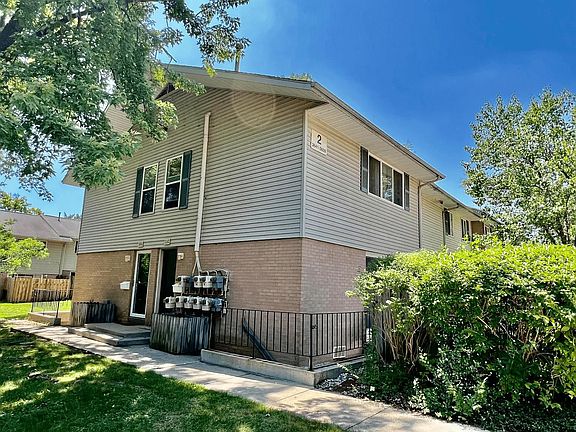 2nd image of 3641 Kenbrooke Ct