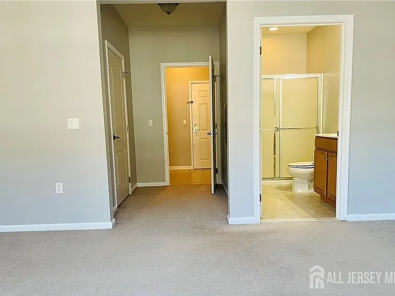 2336 Edward Stec Blvd — Photo 10