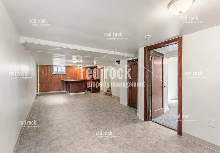 402 E Baldwin Ave — Photo 17
