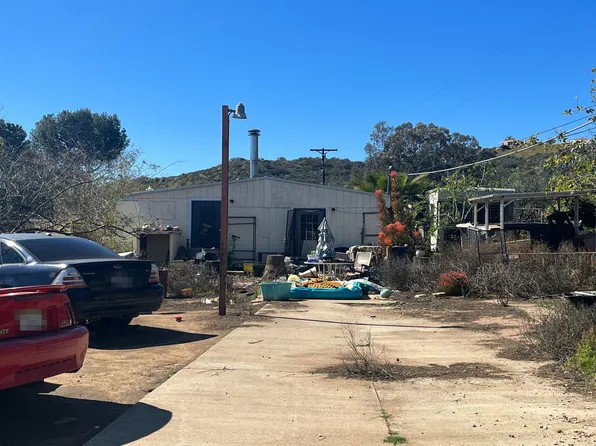 10046 Dunbar Ln, El Cajon, CA 92021