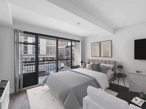 354 E 91st St APT 1303