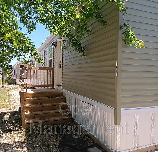 7534 W US Highway 60 #110 — Photo 2