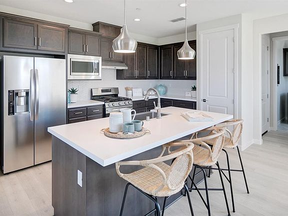 5th image of 2323 Rustic Oak Lane