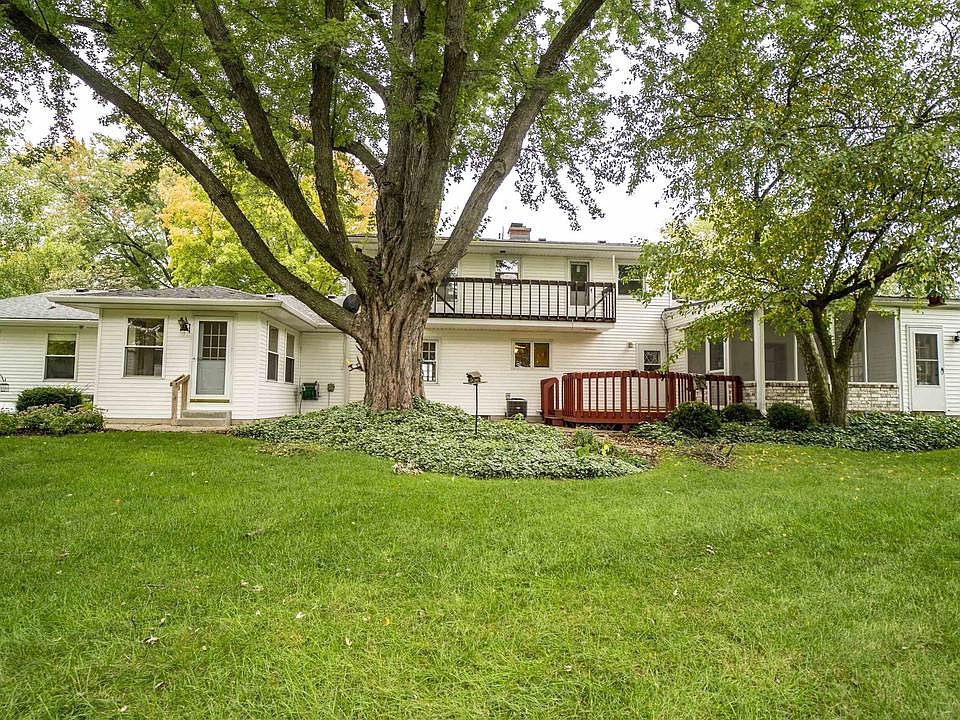 1300 Lake Kegonsa Road, Stoughton, WI 53589 MLS 1964992 Zillow