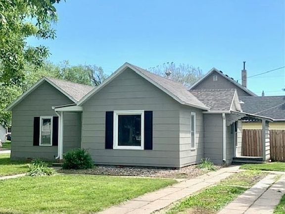 3rd image of 1148 N C St