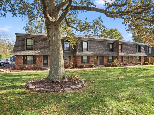 1884 Union Rd, Saint Louis, MO 63125