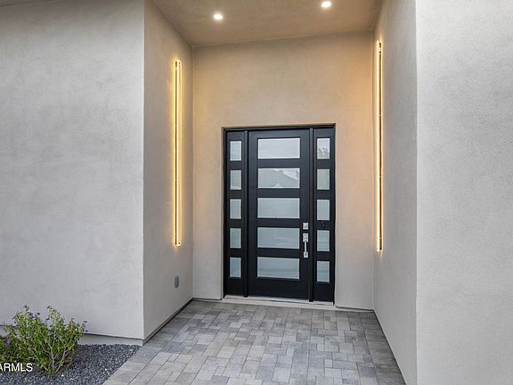 4th image of 1416 W CACTUS WREN Drive