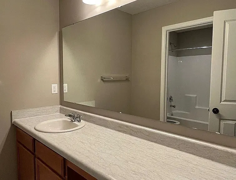 1443 Classic Ave — Photo 17