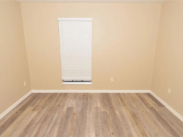 8764 Mallard Reserve Dr #101 — Photo 26