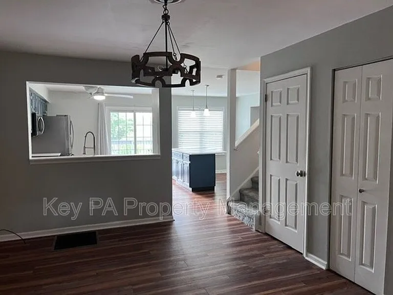 803 Bradford Ter — Photo 19