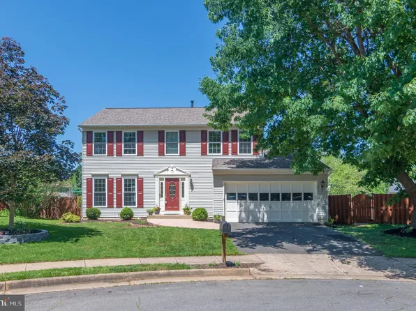 709 Southview Pl NE, Leesburg, VA 20176