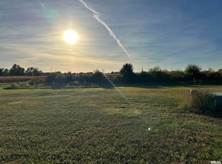 105 Sable Ln, Washington, IL 61571