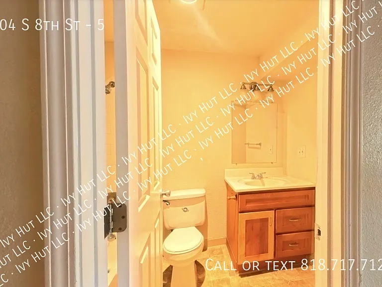 804 S 8th St #5 — Photo 7