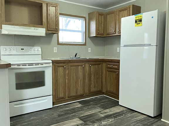 3rd image of 2700 N Washington St Trailer 16M