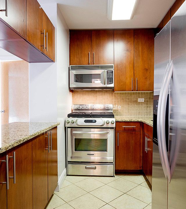 1st image of 330 E 39th St APT 5b