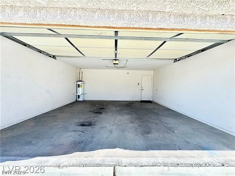 2 bed, 2.0 bath, 3812 sqft, $1,250 — Photo 3