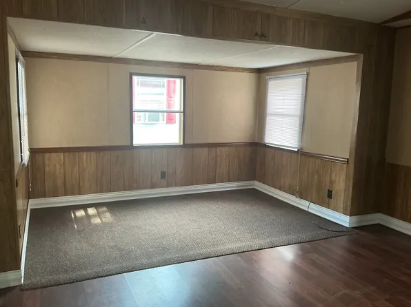 820 Briar Hill Ln #63, Traverse City, MI 49686