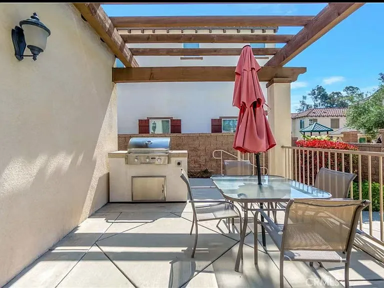 8616 Stoneside Dr — Photo 11
