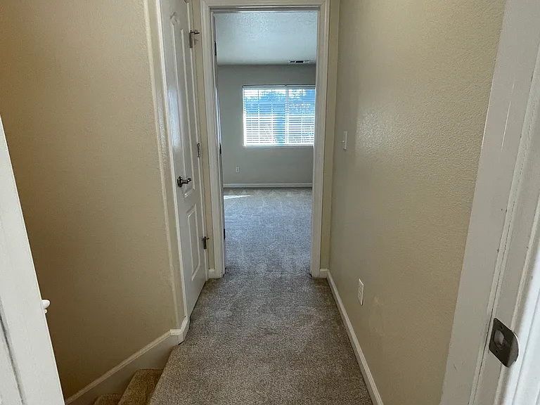 850B Shearer St — Photo 12