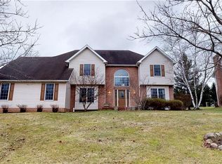 4101 Westbury Rdg, Erie, PA 16506