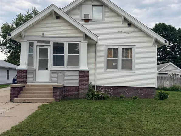 827 S 8th St, Norfolk, NE 68701