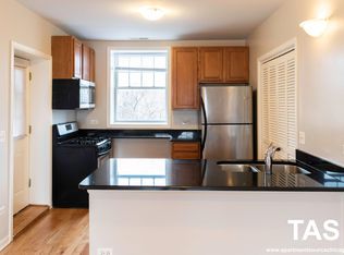 3217 N Karlov Ave APT 3, Chicago, IL 60641