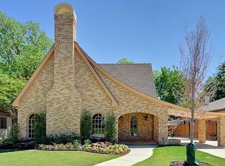 2115 Warner Rd, Fort Worth, TX 76110