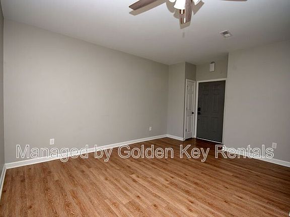 3rd image of 315 E Walnut St #1-G