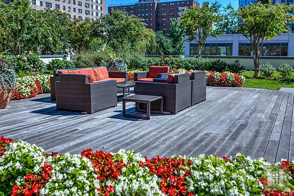 Rented by Halstead Real Estate | media 32