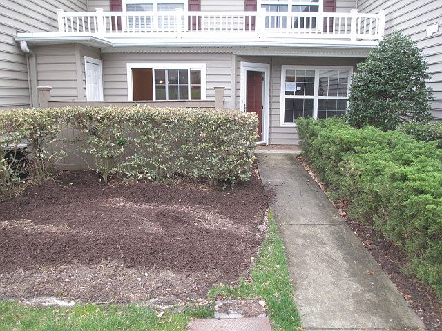1st image of 602 Settlement Dr #602