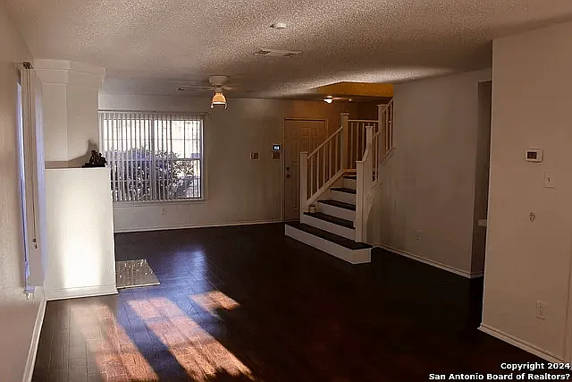 5210 Erickson Blf — Photo 8