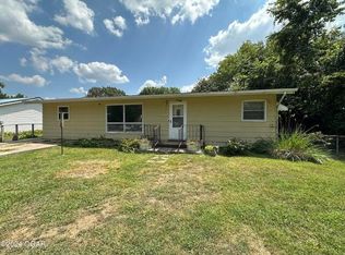 1618 Miner St, Sarcoxie, MO 64862