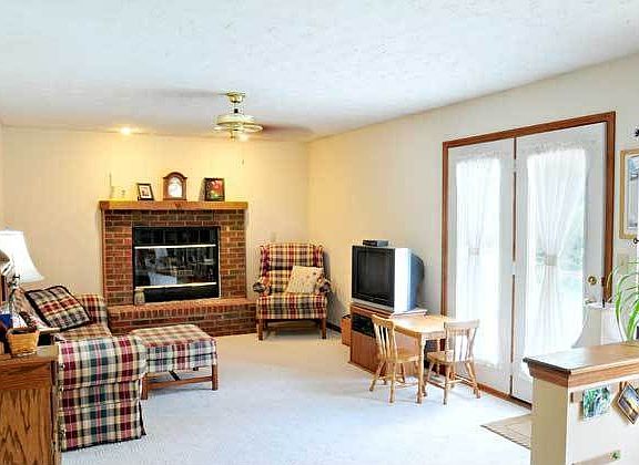 Family Room -18x12
