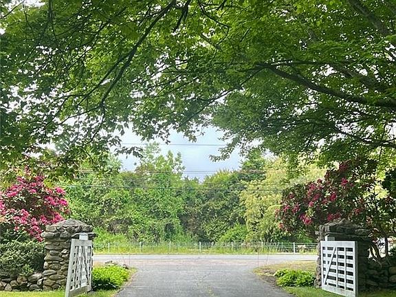 2nd image of 4458 A Tower Hill Rd
