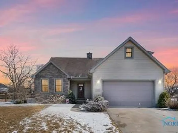 7741 Shoemaker Dr, Waterville, OH 43566
