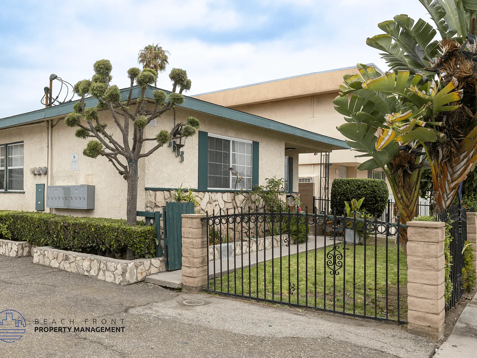12603-12609 Eucalyptus Ave — Photo 2