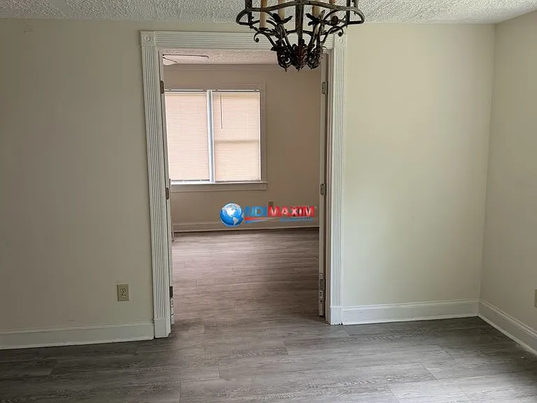 4520 Riverwood Cir — Photo 6