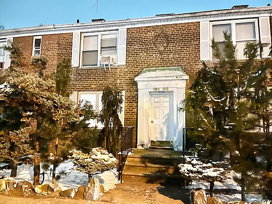 Rented by Pear NYC LLC | media 16