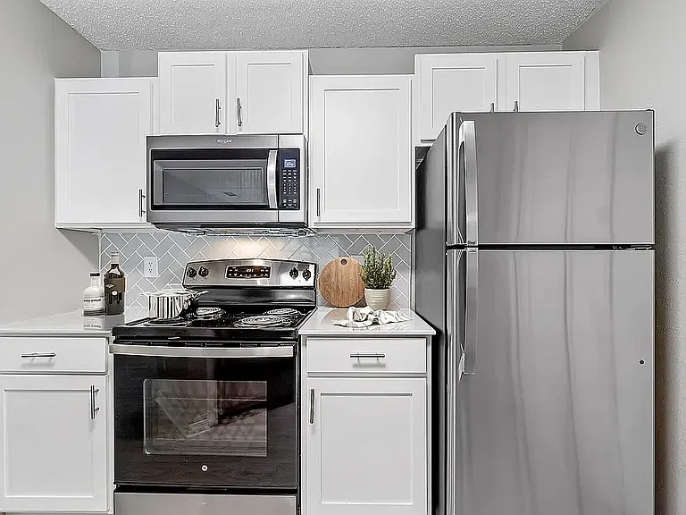 Southside Villas — Photo 9
