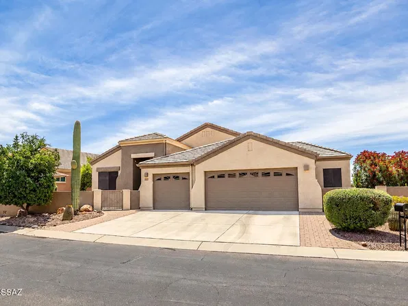 5089 W Coyote Gulch Loop, Marana, AZ 85658