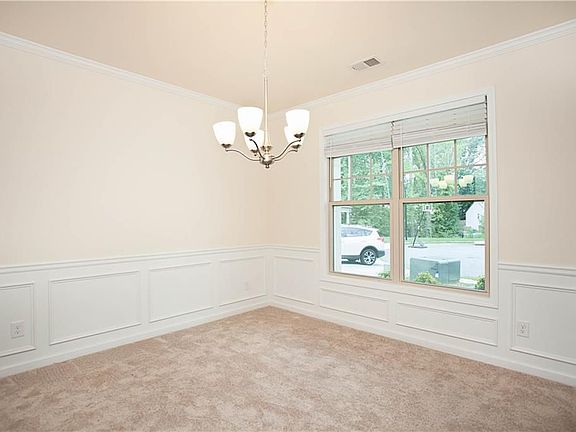 5th image of 5956 Krim Dr