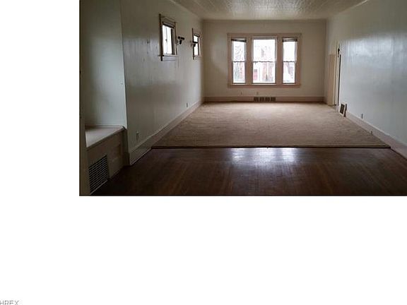 5th image of 3705 Woodlawn Way