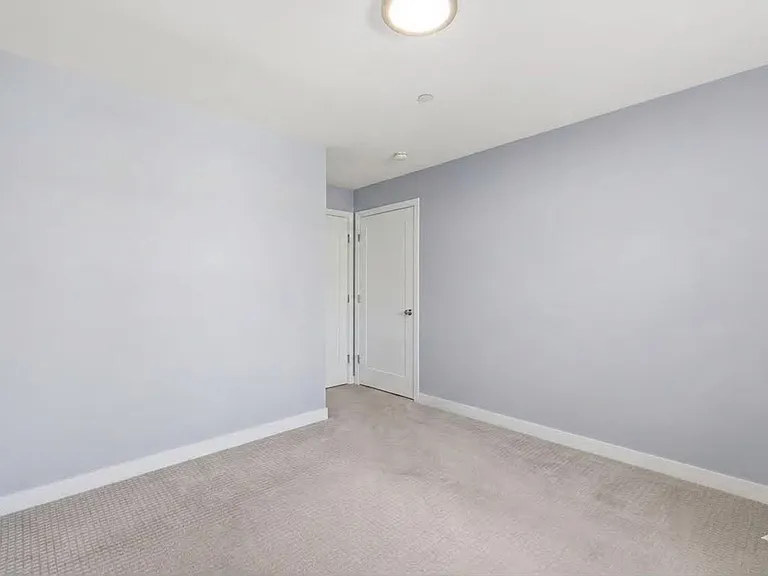 34 Mill Commons Dr #114 — Photo 10