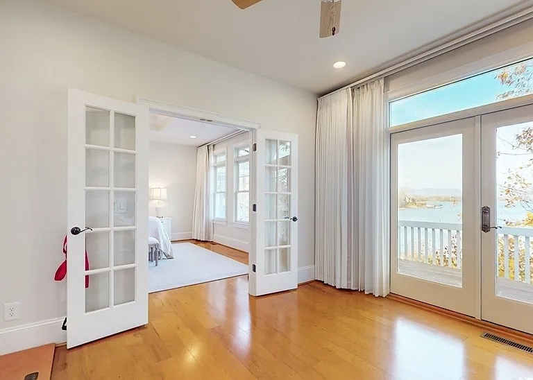 1951 Island View Dr — Photo 28