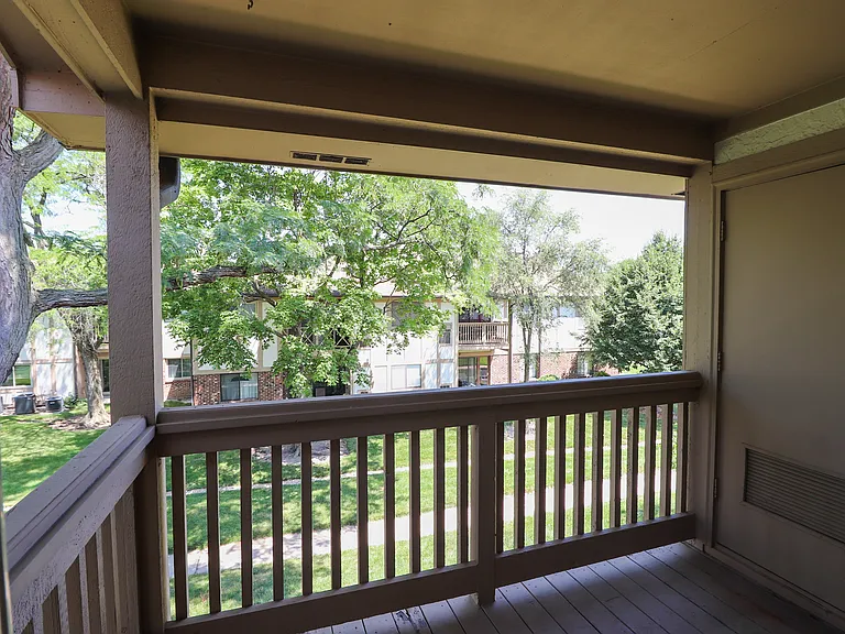 826 Thornton Ct #2 — Photo 18