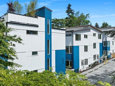 2523 29th Avenue S #A, Seattle, WA, 98144
